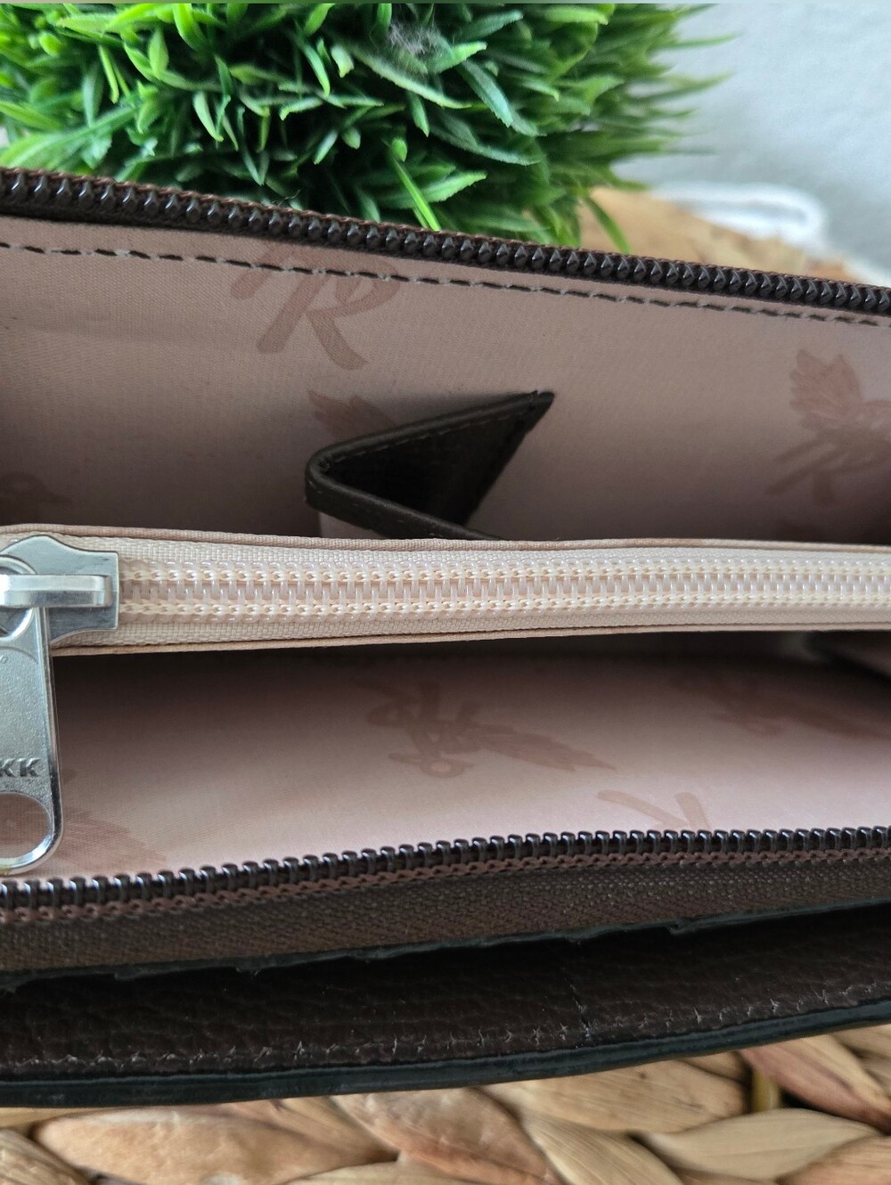 M&F Western Angel Ranch Wallet - Picture 3 of 4